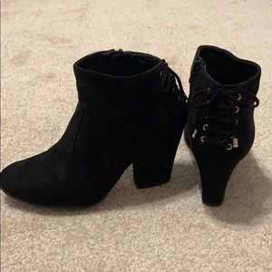 Black heeled booties